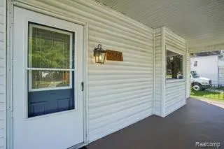 2518 Hermansau Street, Saginaw MI 48602 5827 photo 5