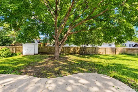 2540 Linda Street, Saginaw MI 48603 3034 photo 4