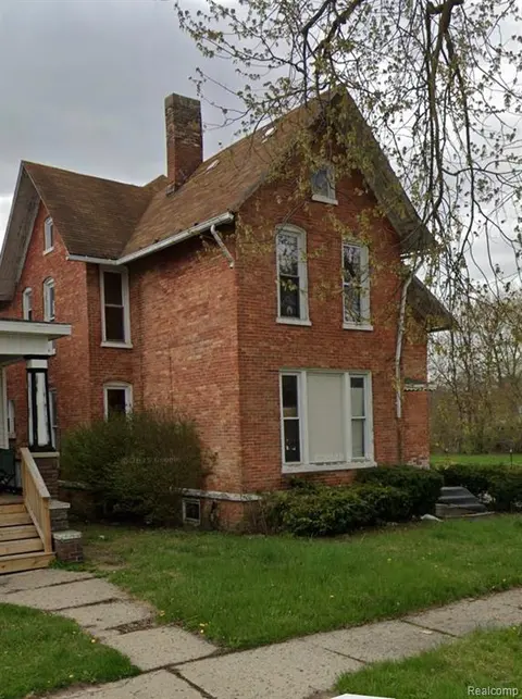 623 S Warren Avenue, Saginaw MI 48607 multi-family property for sale