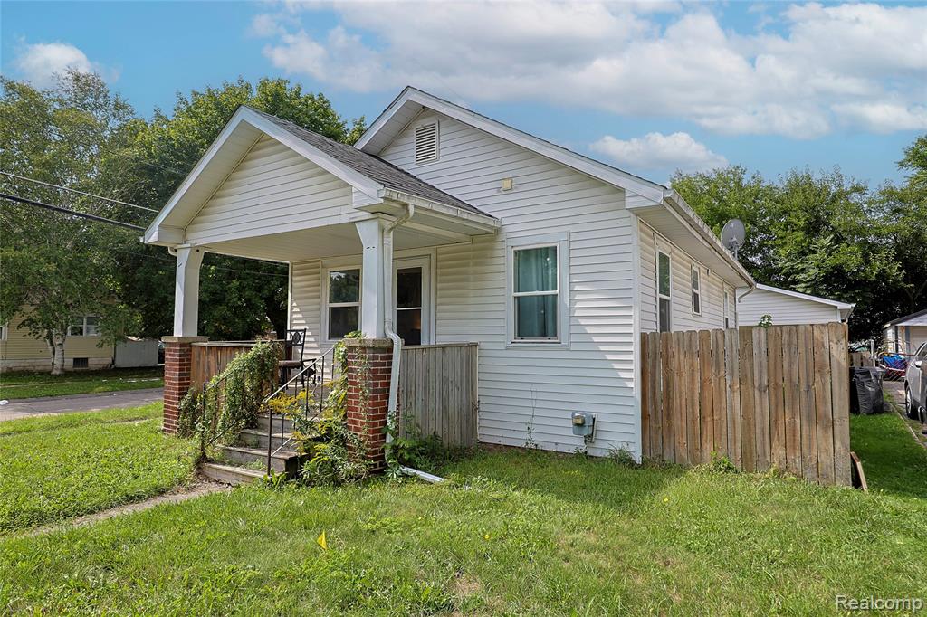 2301 Avon Street, Saginaw MI 48602 3815 photo 1