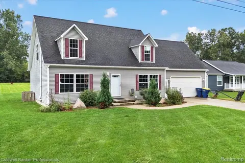 201 Lyman Street, Corunna MI 48817 1603 photo 2