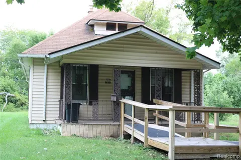 1510 Casimir Street, Saginaw MI 48601 1229 home for sale