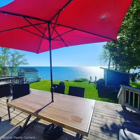 5824 Lakeshore Road, Palms MI 48465 9627 photo 5