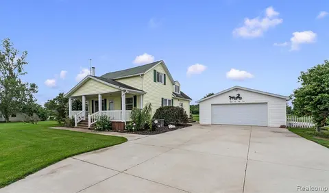 3553 N State Road, Owosso MI 48867 9097 photo 2