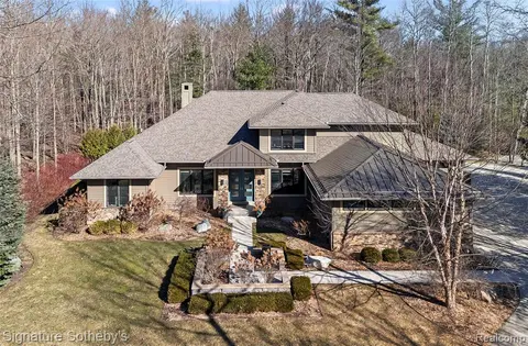 3479 E Shady Ridge Lane, Midland MI 48642 7240 photo 3
