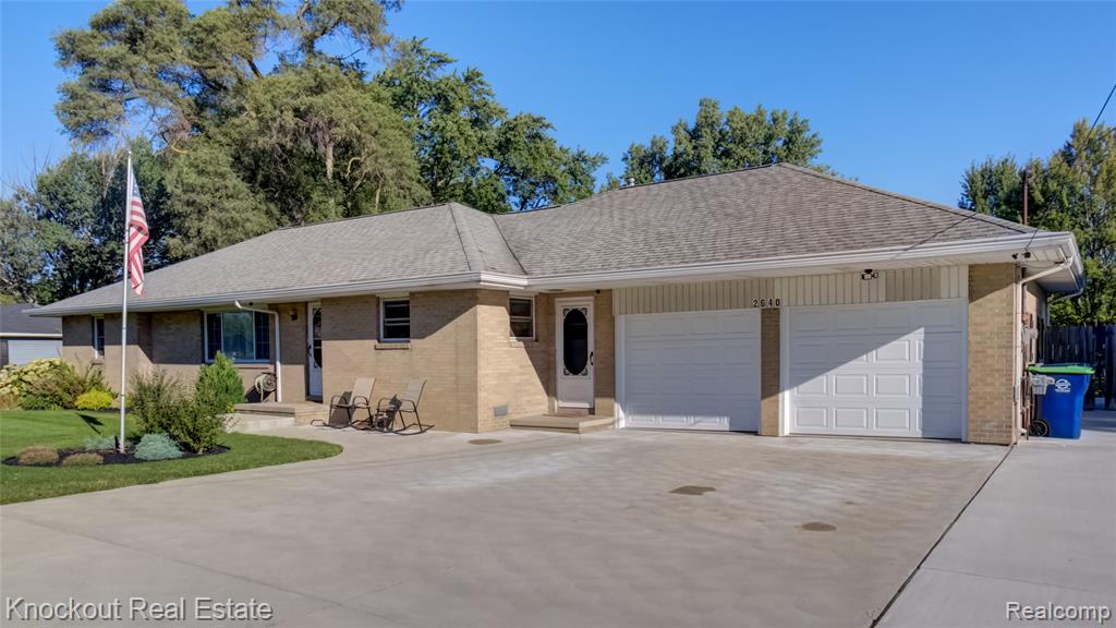 2640 Shattuck Road, Saginaw MI 48603 3344 photo 1
