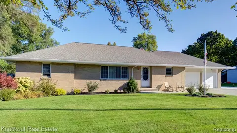 2640 Shattuck Road, Saginaw MI 48603 3344 photo 3