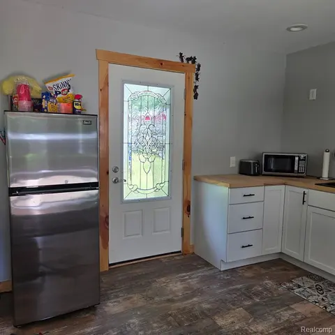 1678 E Shore Drive, Alger MI 48610 9555 photo 2