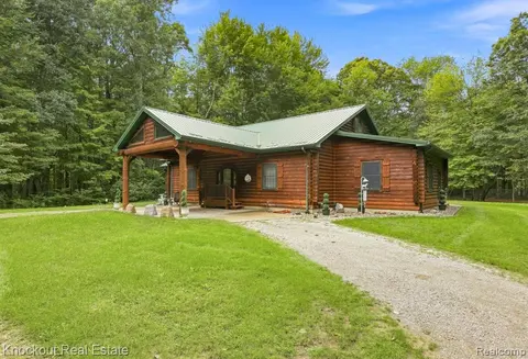 8222 Moorish Road, Birch Run MI 48415 8591 home for sale
