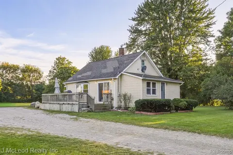 8821 Barnes Road, Millington MI 48746 9548 home for sale