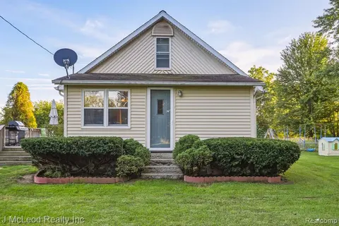 8821 Barnes Road, Millington MI 48746 9548 photo 5