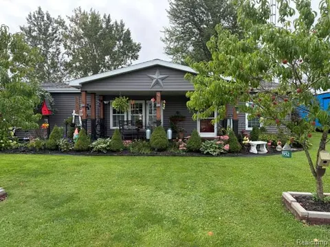 1552 1st Street, Minden City MI 48456 9415 photo 3