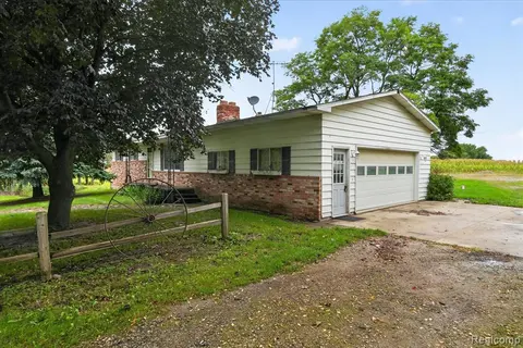 4924 W Caro Road, Vassar MI 48768 9721 photo 4