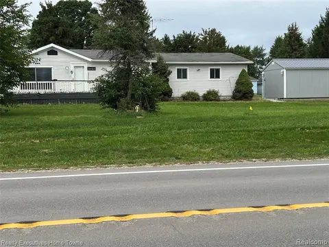 5480 Anna Street, Croswell MI 48422 9798 manufactured home for sale