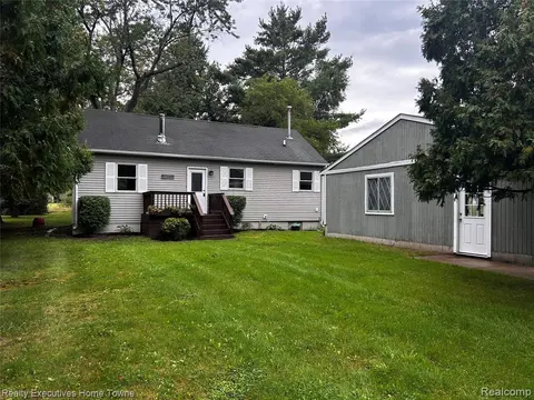 7189 Orchid Road, Lexington MI 48450 8626 photo 2