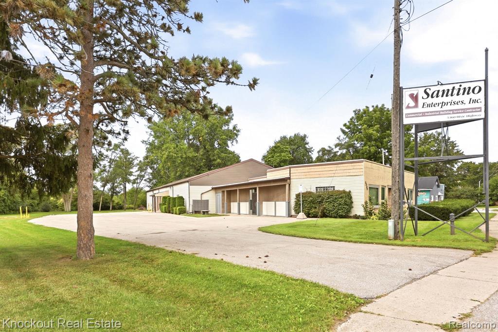 5360 Dixie Highway, Saginaw MI 48601 5576 photo 1