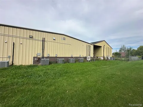 1701 Marquette Avenue, Bay City MI 48706 photo 4