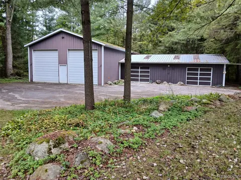 2160 W Sanilac Road, Caro MI 48723 9543 photo 4