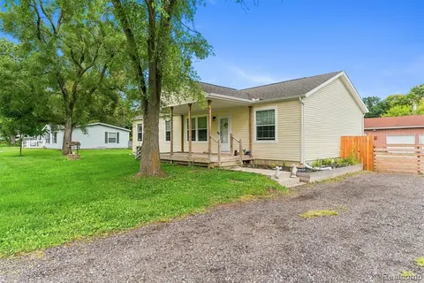 10359 Baker Drive, Clio MI 48420 7720 photo 4