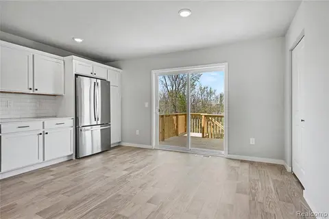 667 Woodvalley Drive, Corunna MI 48817 2211 photo 5