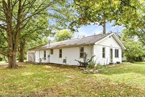 8811 Van Cleve Road, Vassar MI 48768 9411 home for sale