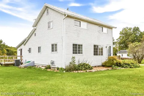 8771 Van Cleve Road, Vassar MI 48768 9411 photo 3