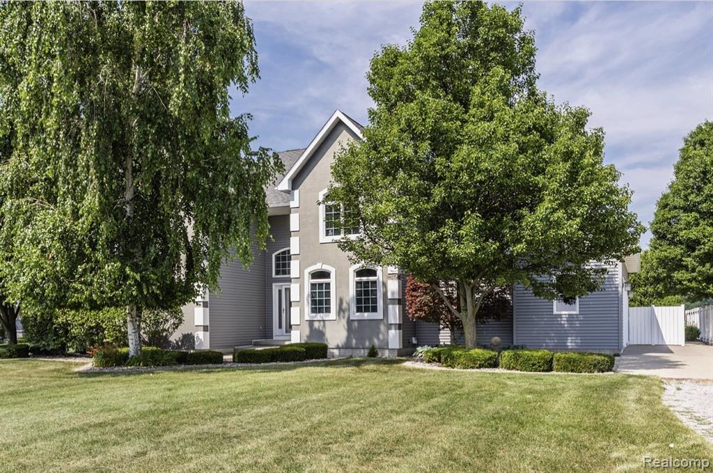 3558 S Mackinaw Road, Bay City MI 48706 photo 1