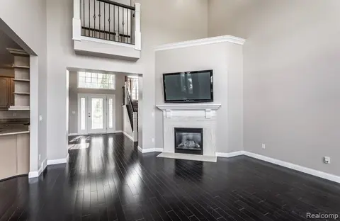 3558 S Mackinaw Road, Bay City MI 48706 photo 4