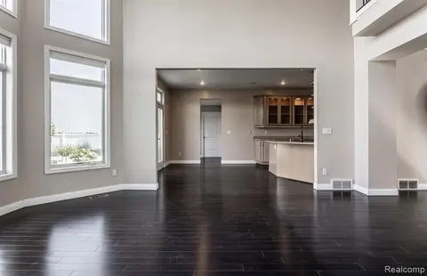 3558 S Mackinaw Road, Bay City MI 48706 photo 5