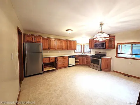 531 Franklin Street, Freeland MI 48623 2534 photo 4