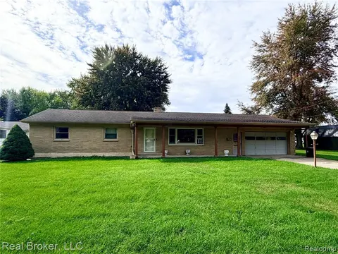 211 Shepard Street, Saginaw MI 48604 1224 home for sale