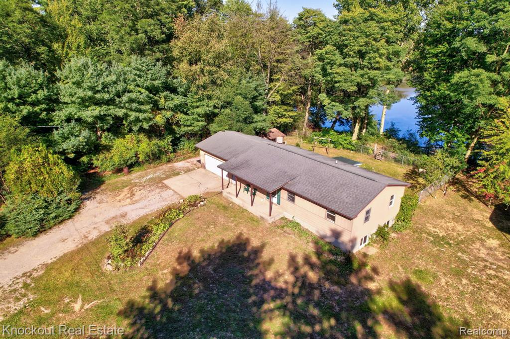 5155 Caine Road, Vassar MI 48768 9503 photo 1