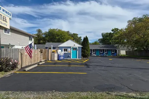 6997 Lakeshore Road, Lexington MI 48450 8934 photo 2