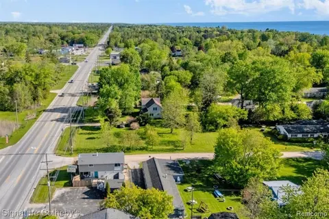 6997 Lakeshore Road, Lexington MI 48450 8934 photo 5