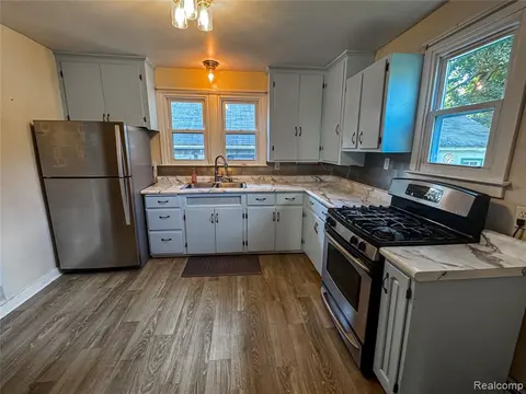 607 N Oak Street, Durand MI 48429 1227 photo 5