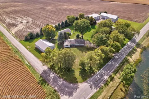 9960 E Curtis Road, Frankenmuth MI 48734 9524 home for sale