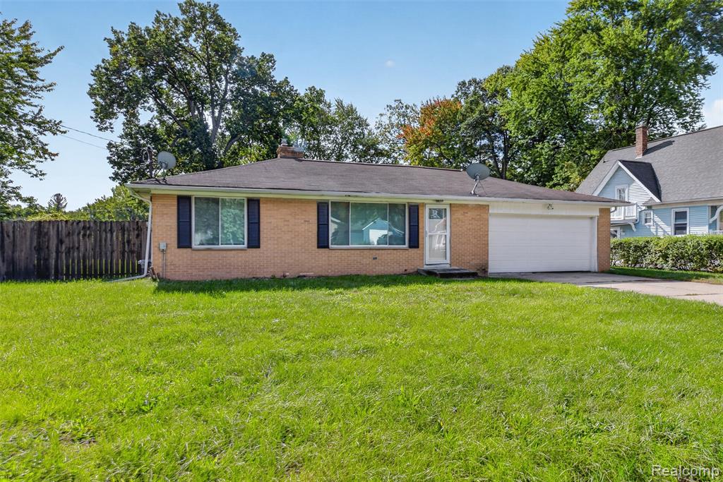 3048 Dixie Court, Saginaw MI 48601 5904 photo 1