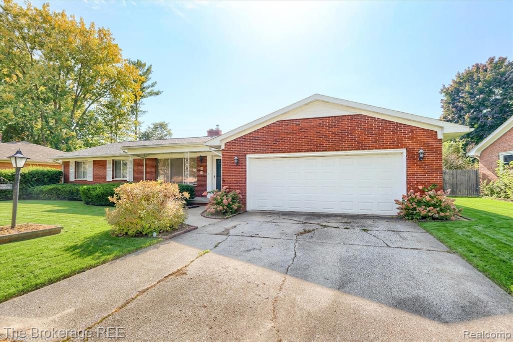 3182 Flamingo Drive, Saginaw MI 48601 5723 photo 1
