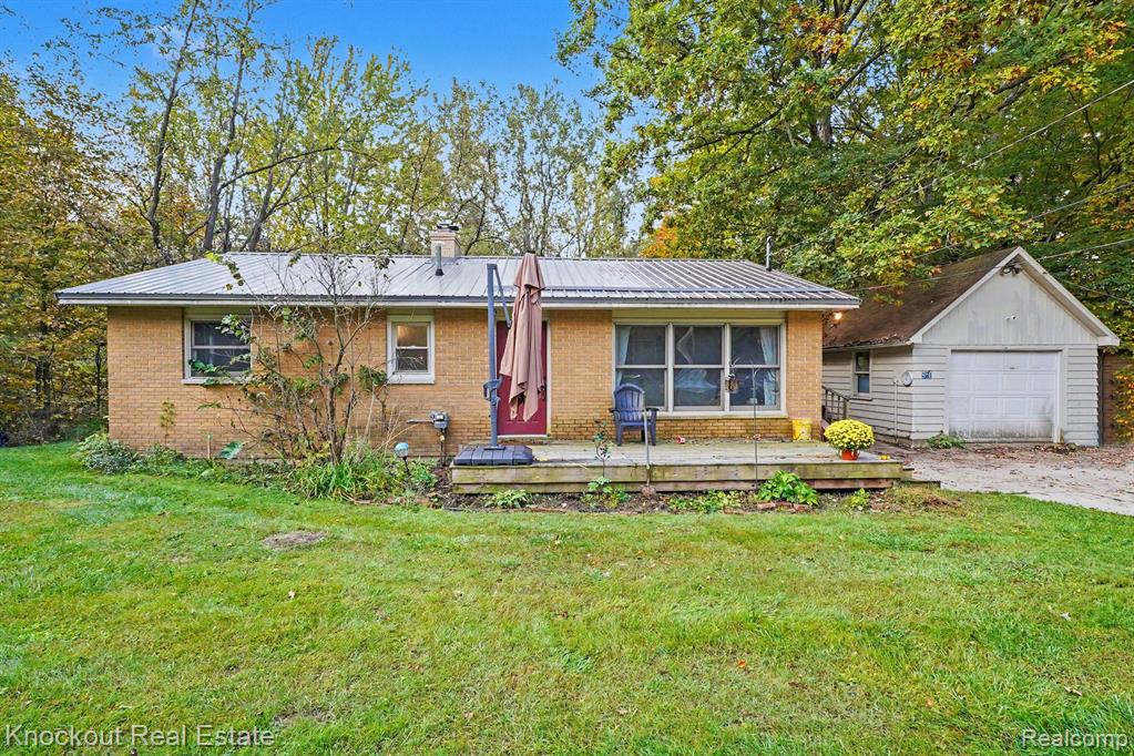 960 E Noyes Drive, Midland MI 48640 8617 photo 1