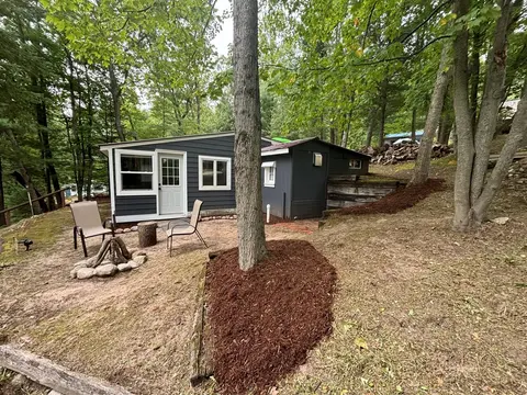1112 Lake Drive, Harrison MI 48625-9407 photo 2