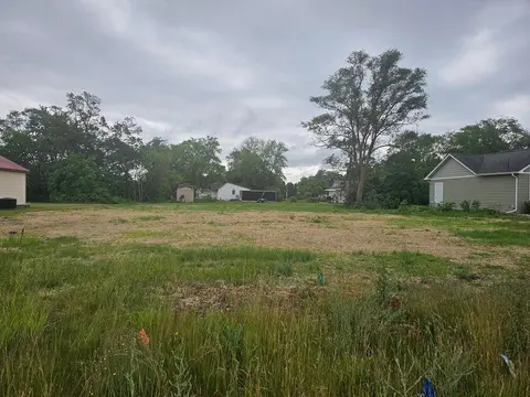 4924 E Pickard Street, Mount Pleasant MI 48858-2080 photo 1