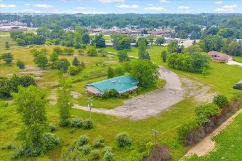 2701 Golf Course Drive Drive, Marlette MI 48453 photo 1