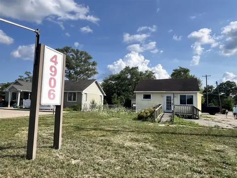 4906 E Pickard Street, Mount Pleasant MI 48858-2080 photo 1