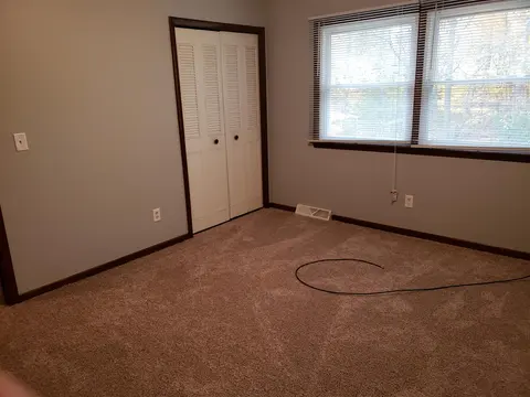 1391 S S. Center Road, Saginaw MI 48638 photo 5