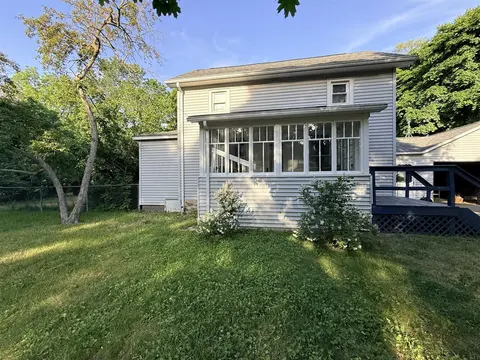 617 S Lansing Street, Mount Pleasant MI 48858-2634 photo 2