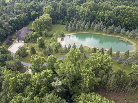 2315 Weigl Road, Saginaw MI 48609 photo 2