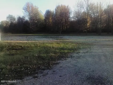 9926 E Pickard Road, Mount Pleasant MI 48858 photo 2