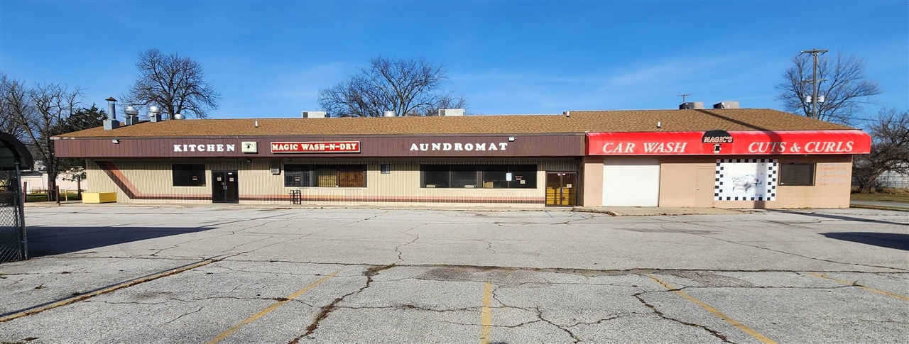 1209 Wadsworth Road, Saginaw MI 48607-1472 photo 1