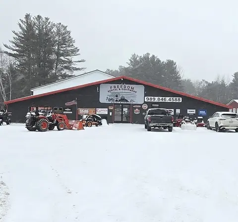 4433 S Huron Road, Standish MI 48658-9473 photo 1