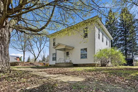 9389 Foster Street, Fostoria MI 48435-9550 photo 2